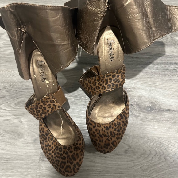 Leopard platform - Picture 2 of 5